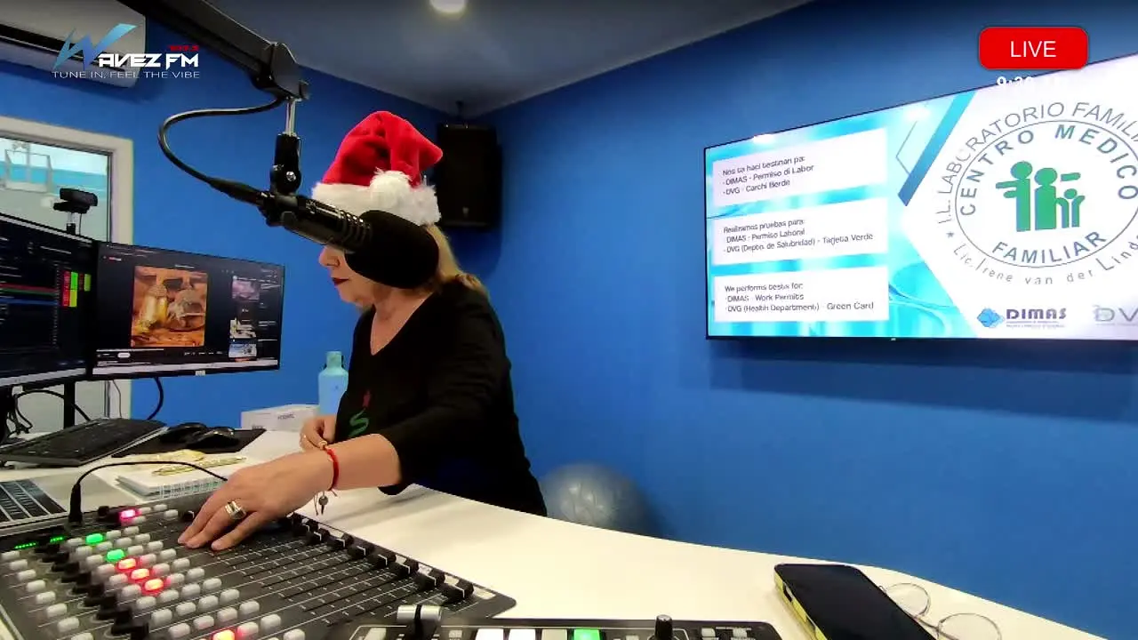 Wavez FM in diretta