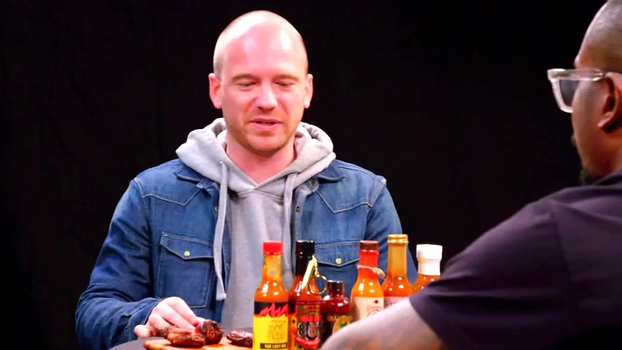 Hot Ones live