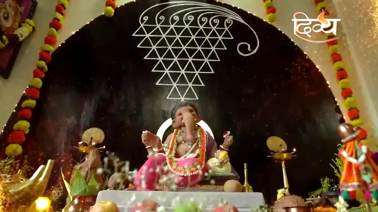 Divya live