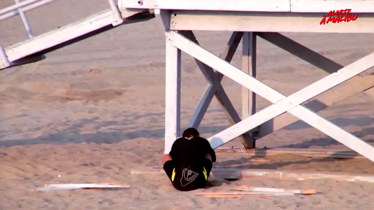 Alerte à Malibu live