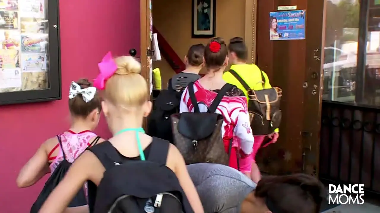 Dance Moms live