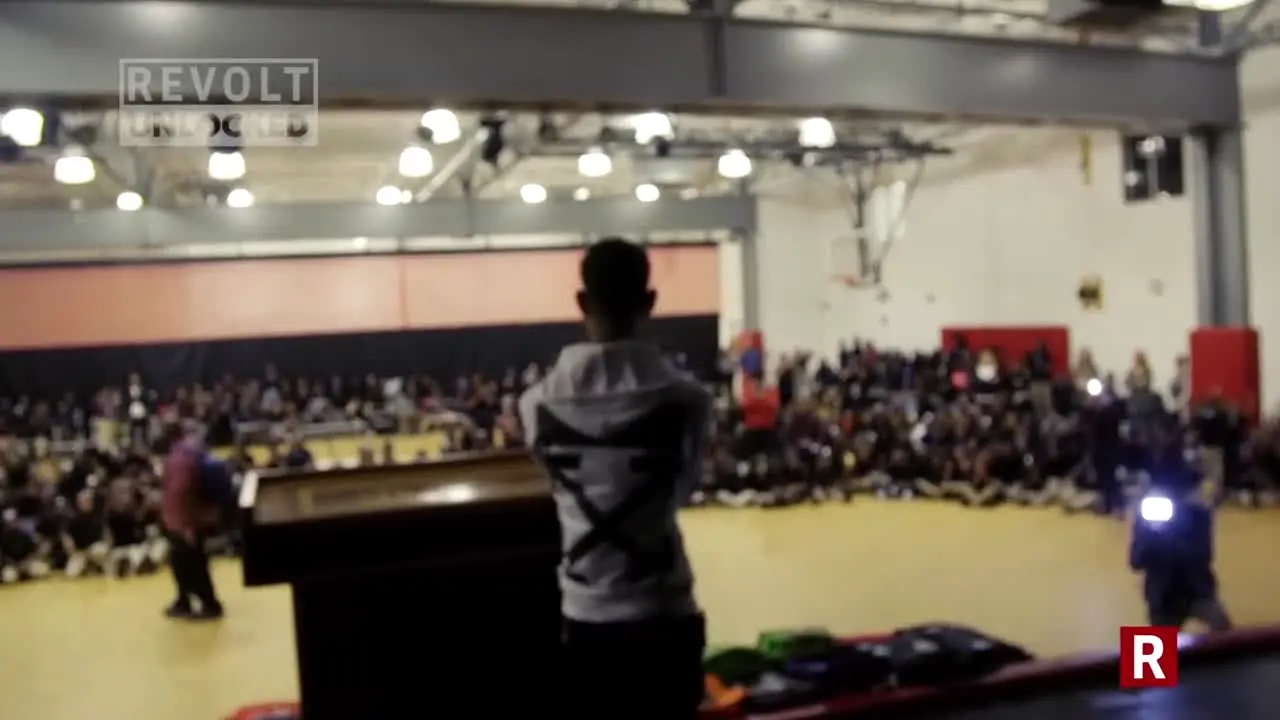 Revolt Mixtape live