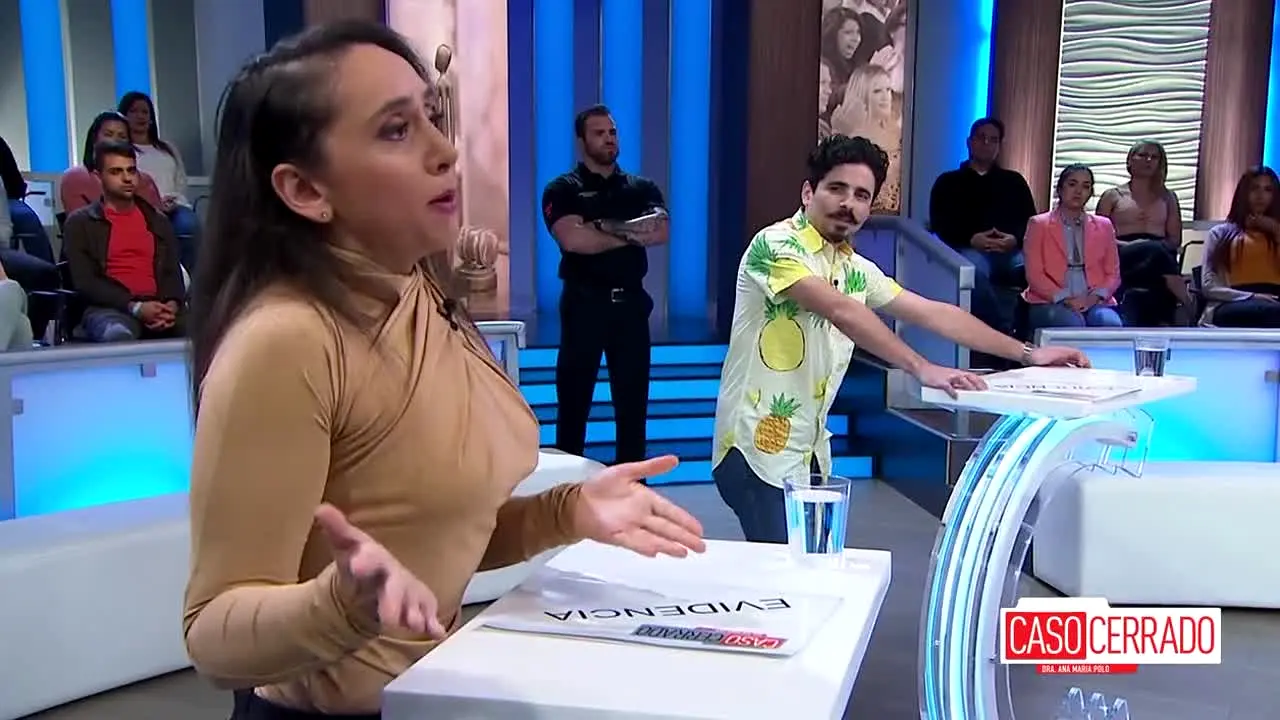 Caso Cerrado in diretta