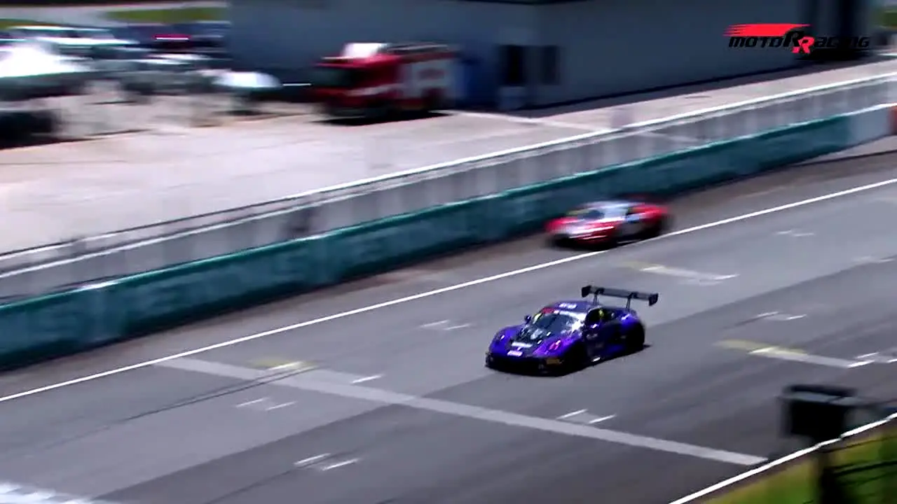 MotorRacing na żywo