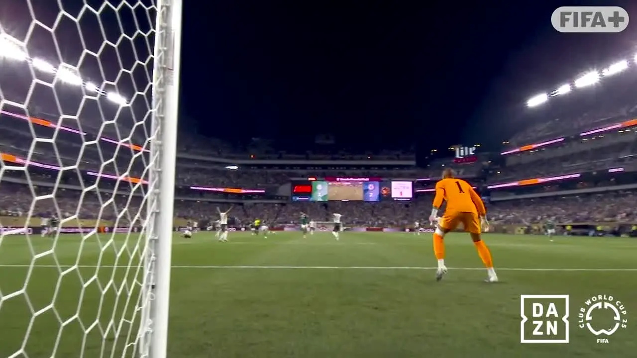FIFA+ live
