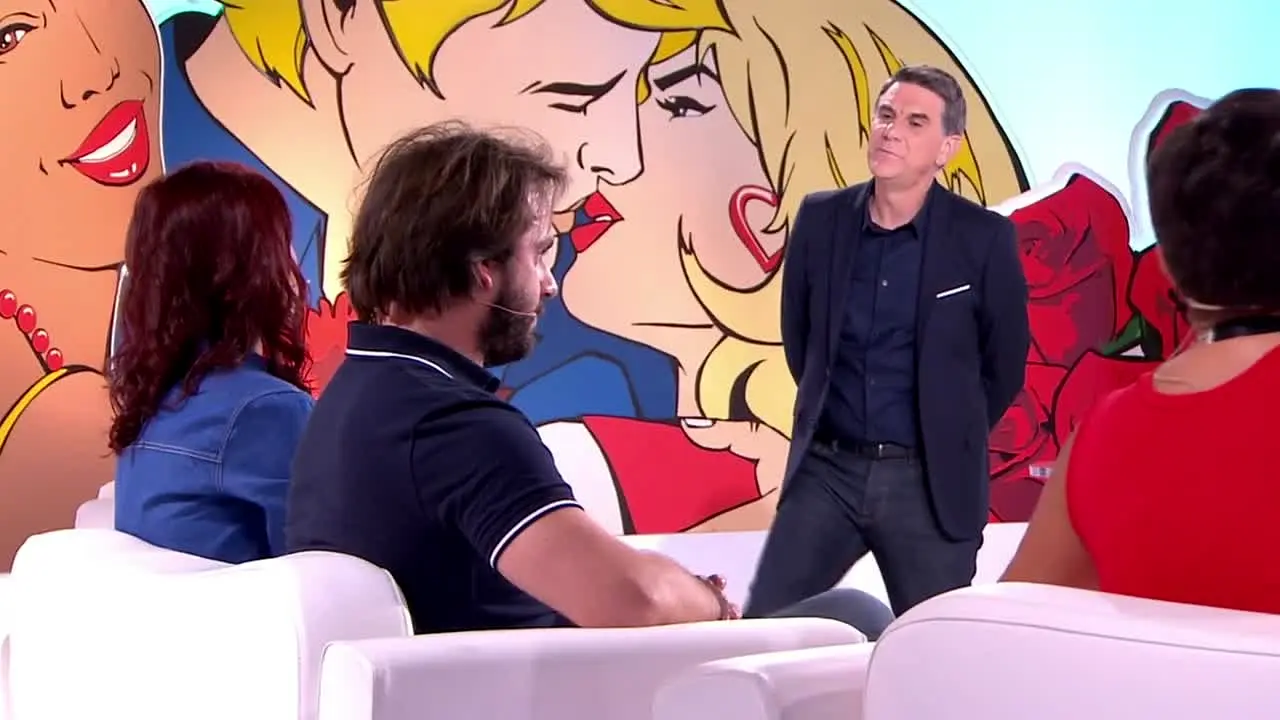 Les Amours in diretta