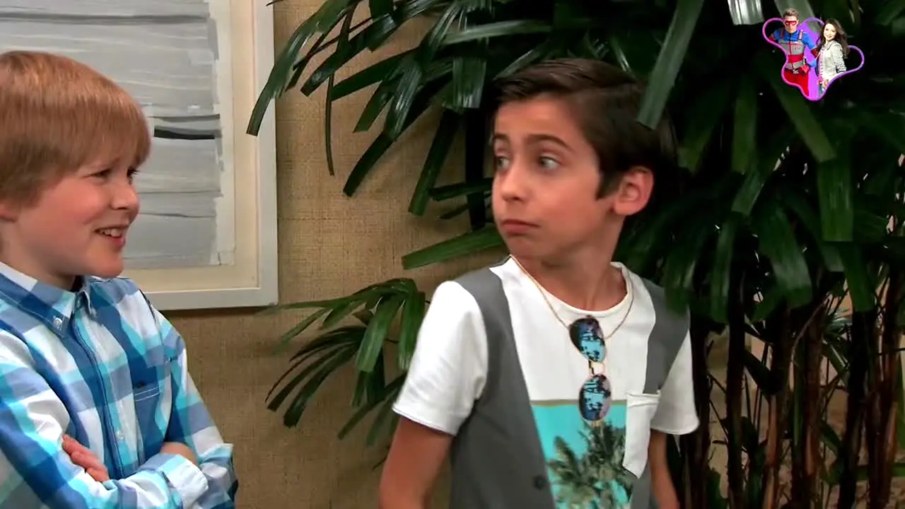Nickelodeon Teen live