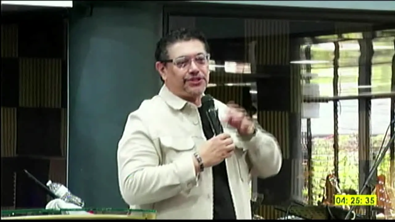 Iglesia Del Camino live