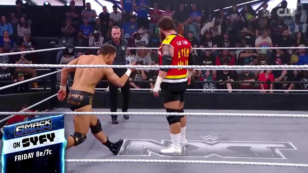 CW Presents WWE NXT na żywo