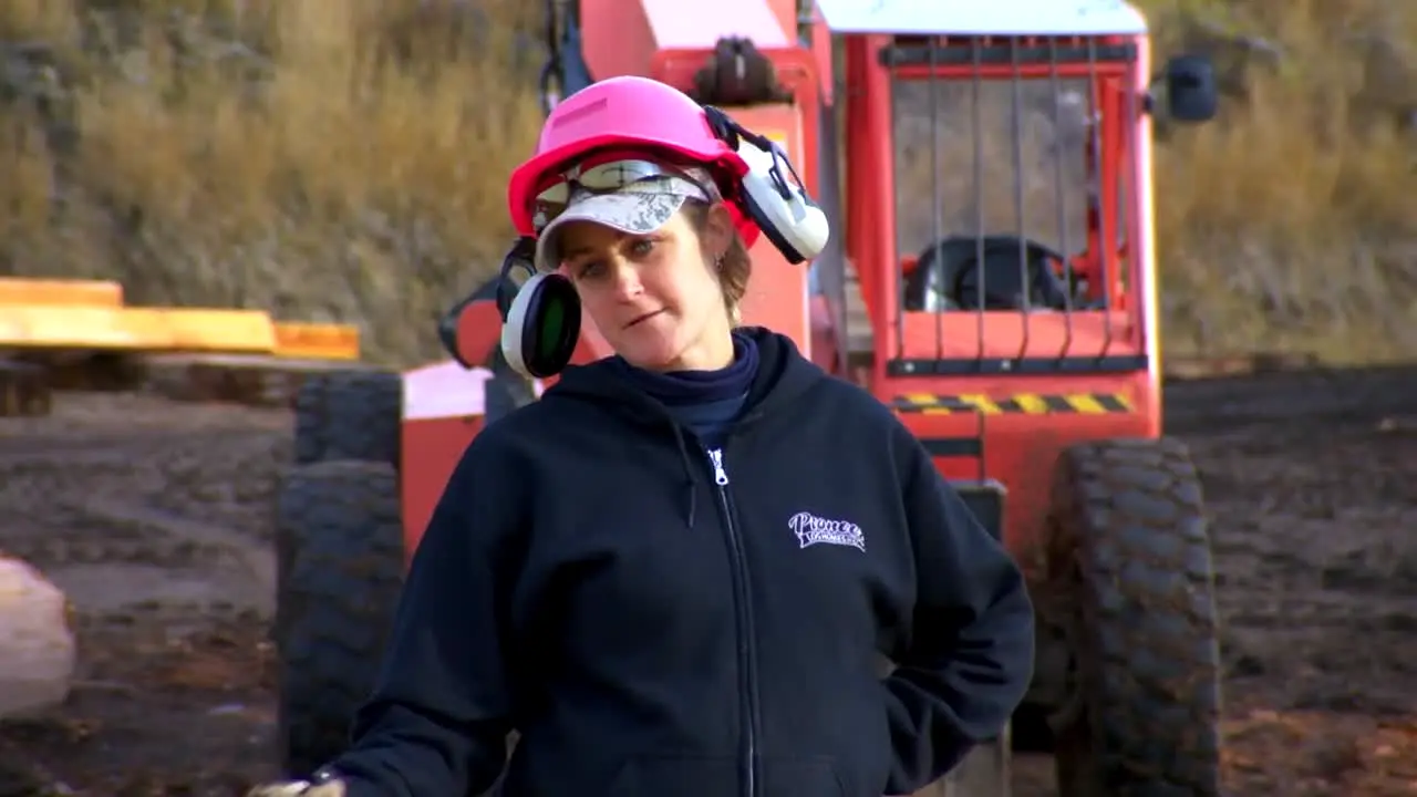 Pluto TV Tough Jobs live