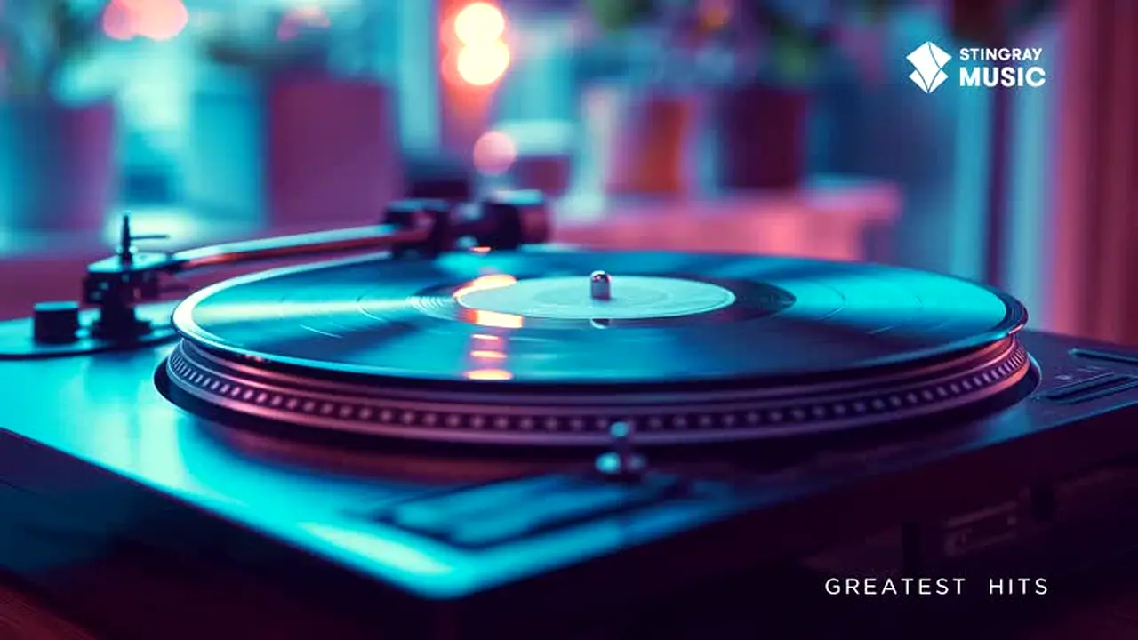 Greatest Holiday Hits live