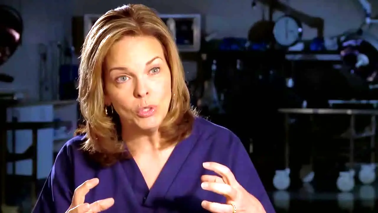 Dr. G: Medical Examiner live