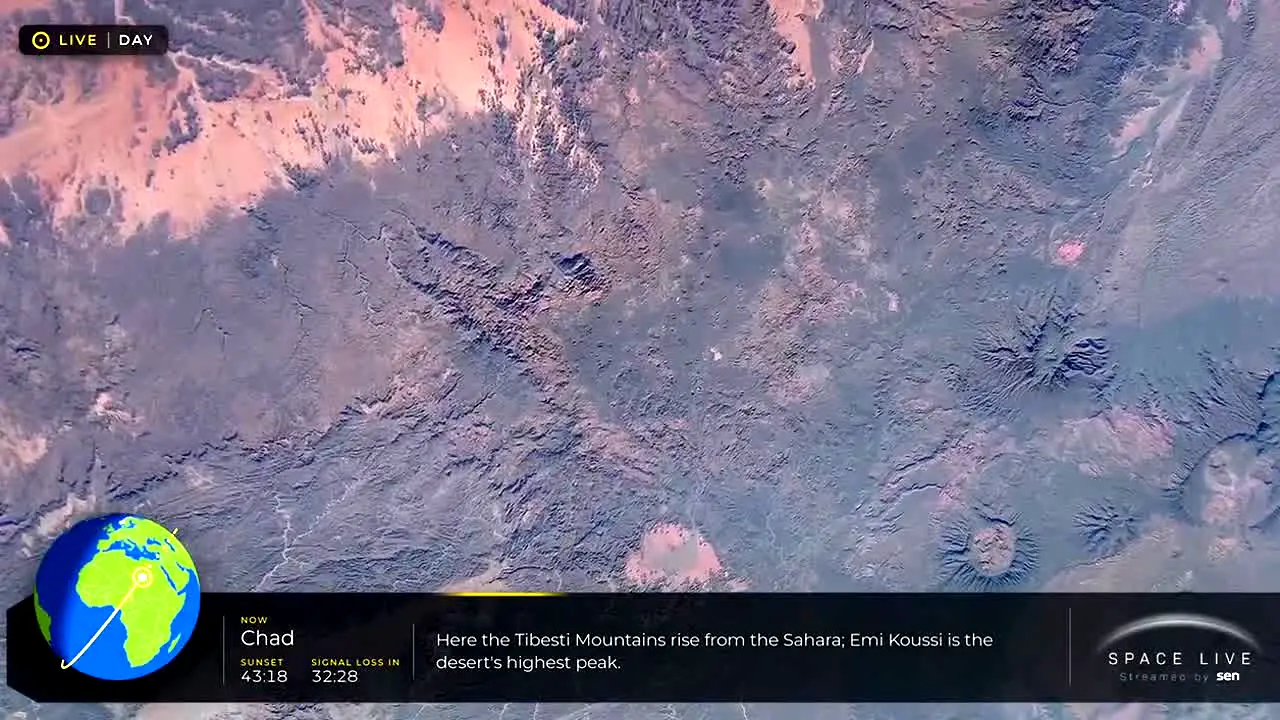 Space Live live