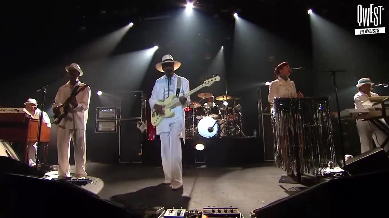 Qwest TV live
