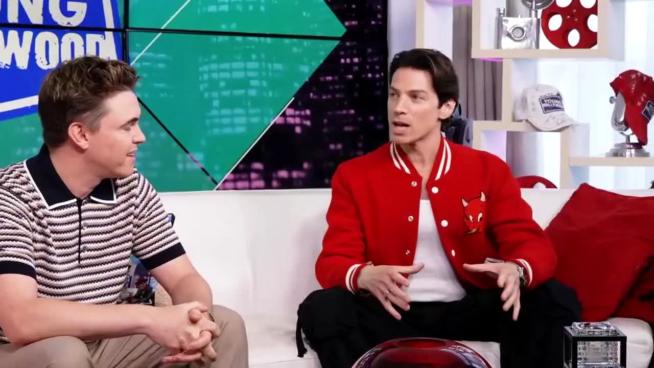Young Hollywood in diretta