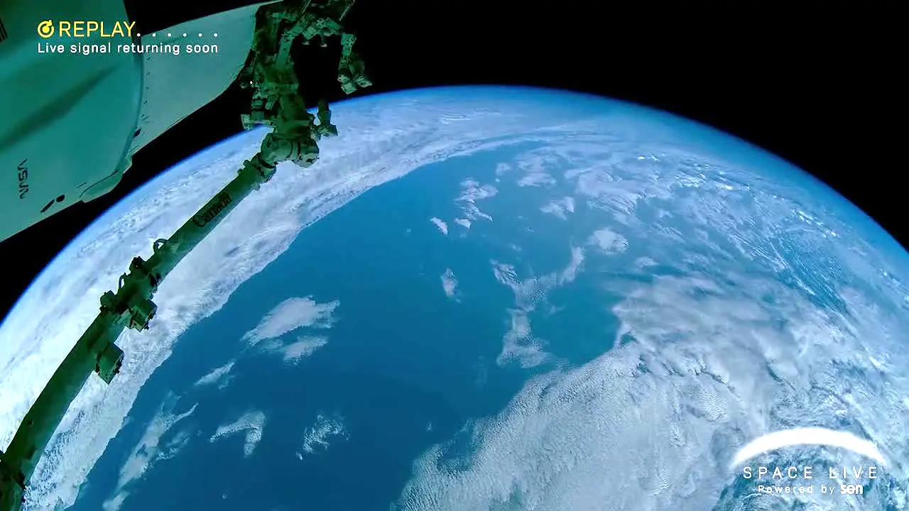 Space Live live