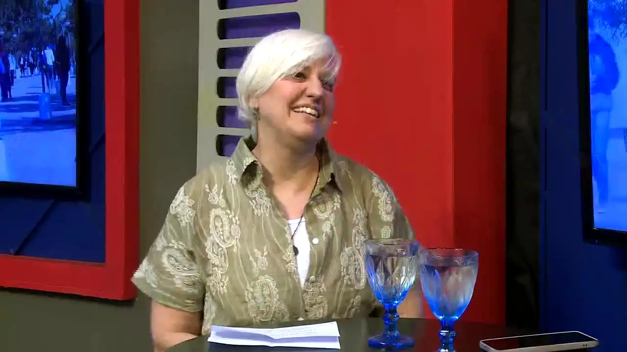 Uni Teve live