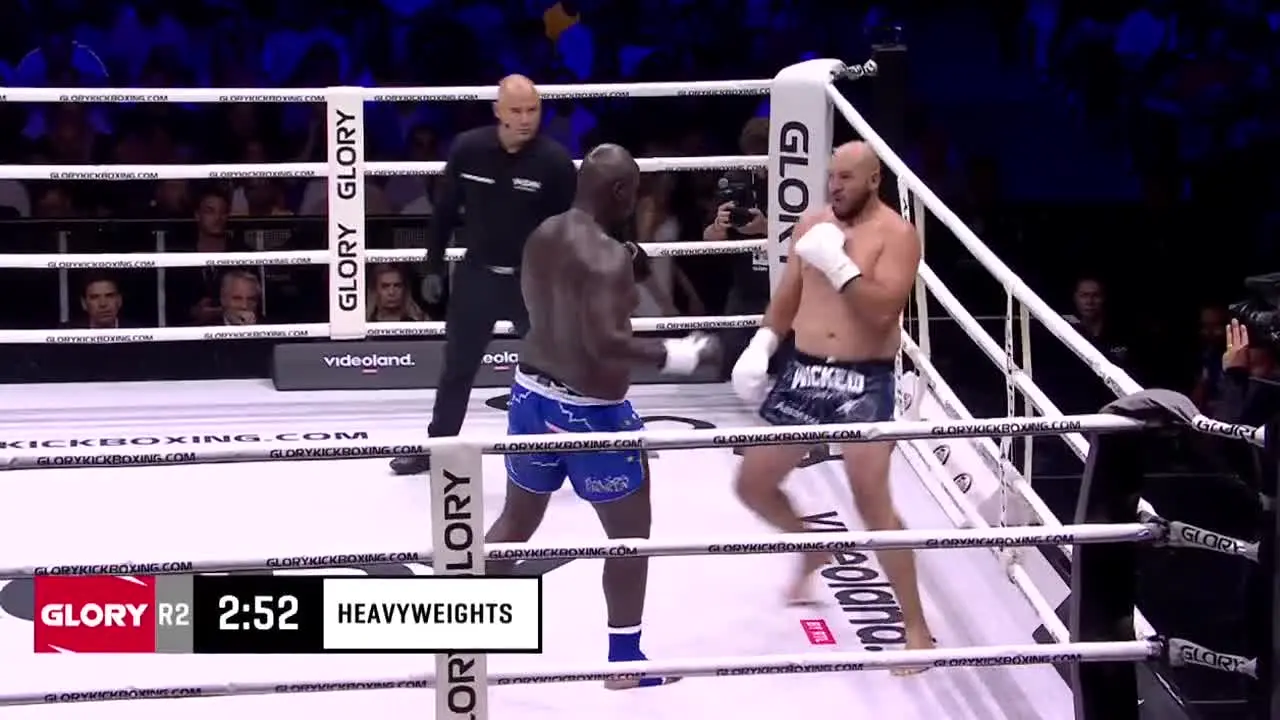 GLORY Kickboxing live