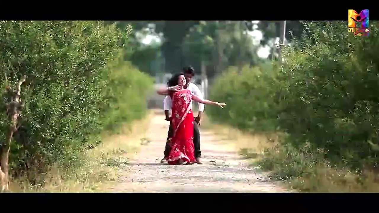 Mahua Play live