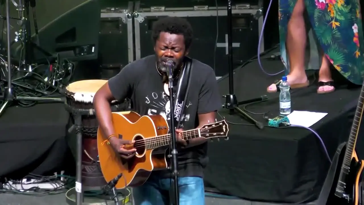 Playing For Change live
