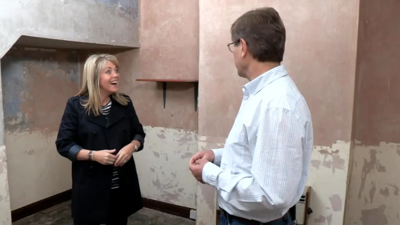 Homes Under Hammer in diretta