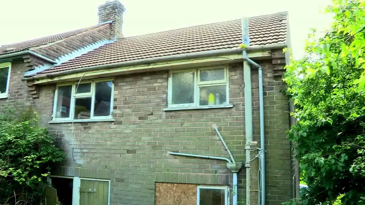 Homes Under the Hammer — прямой эфир