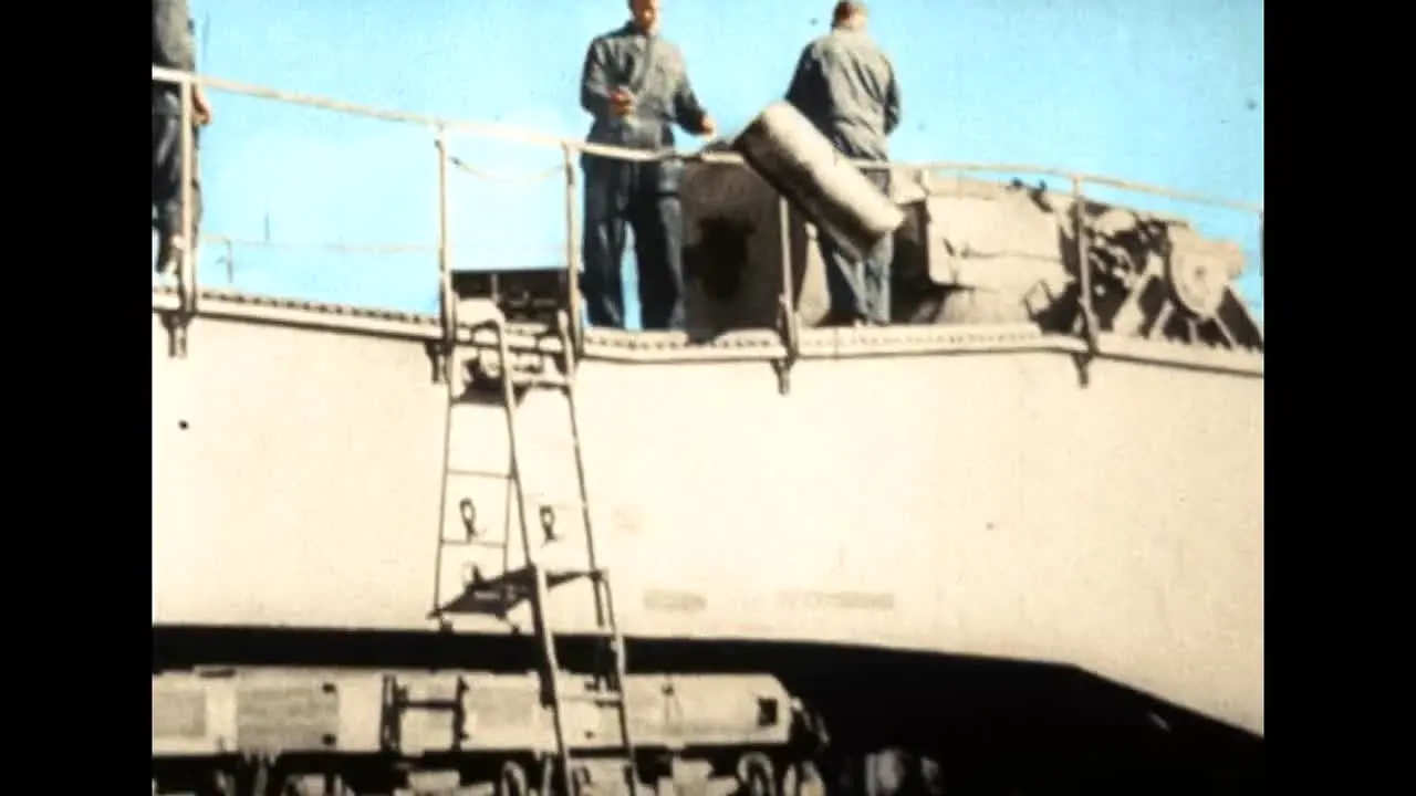Pluto TV Britain at War live