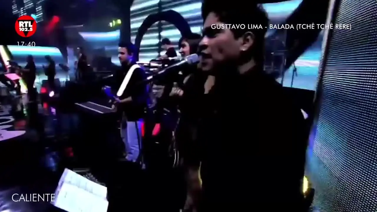 RTL 102.5 Caliente live