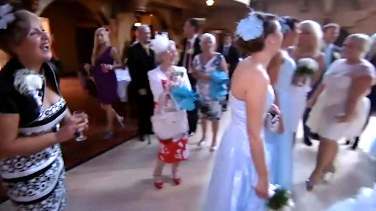 Don't Tell The Bride live