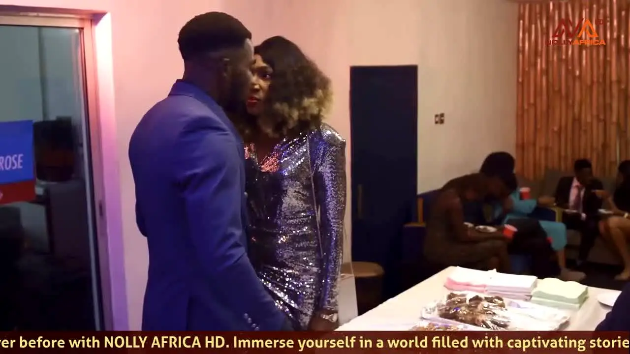 Nolly Africa live