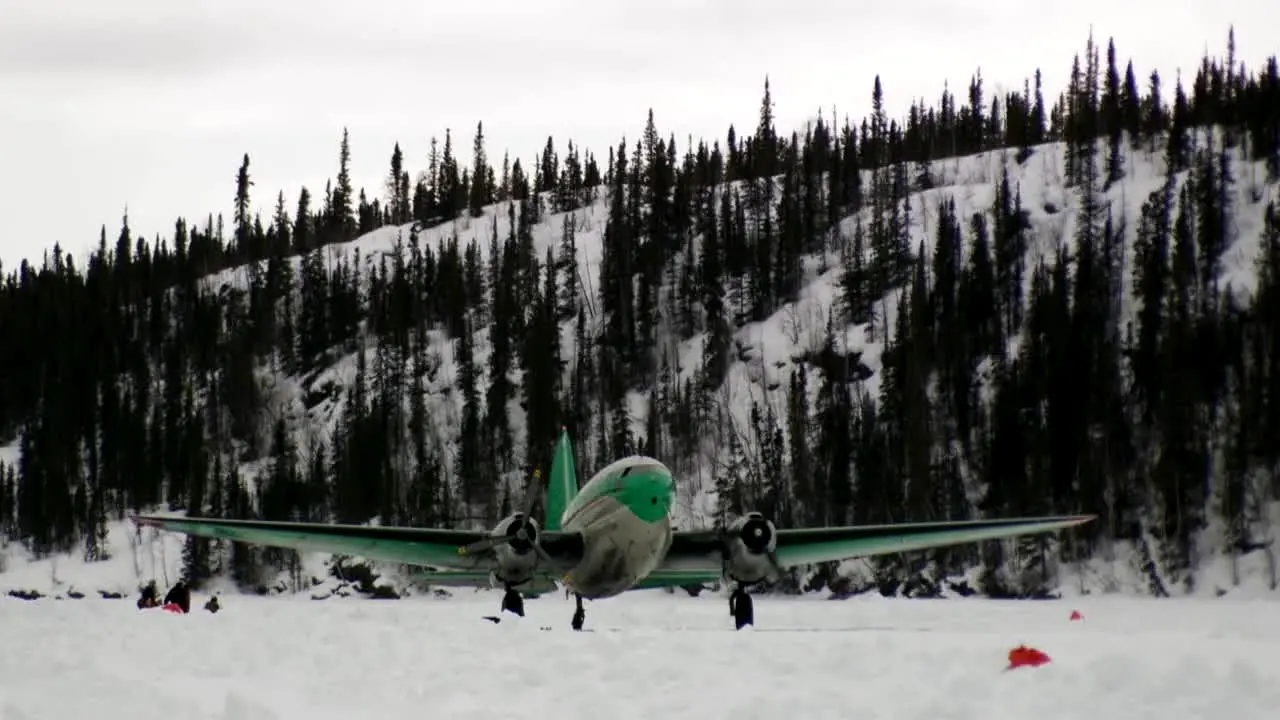 Ice Pilots live