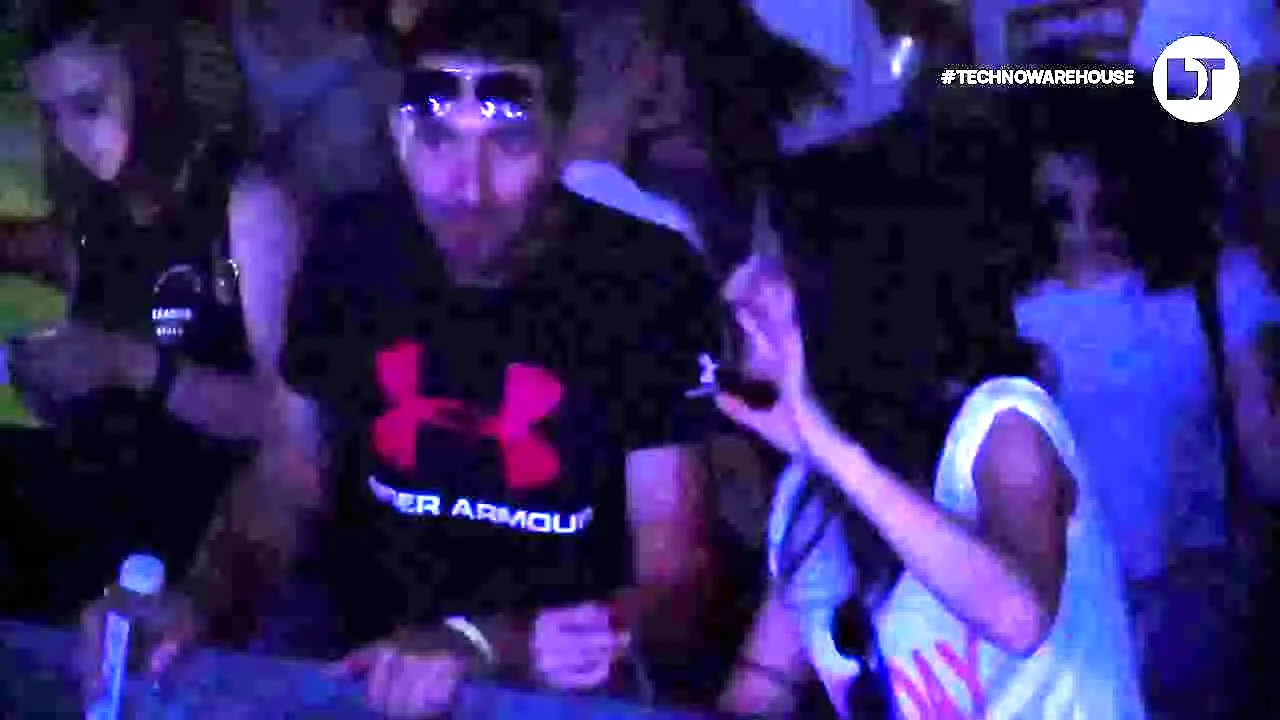 DanceTV Techno Warehouse live