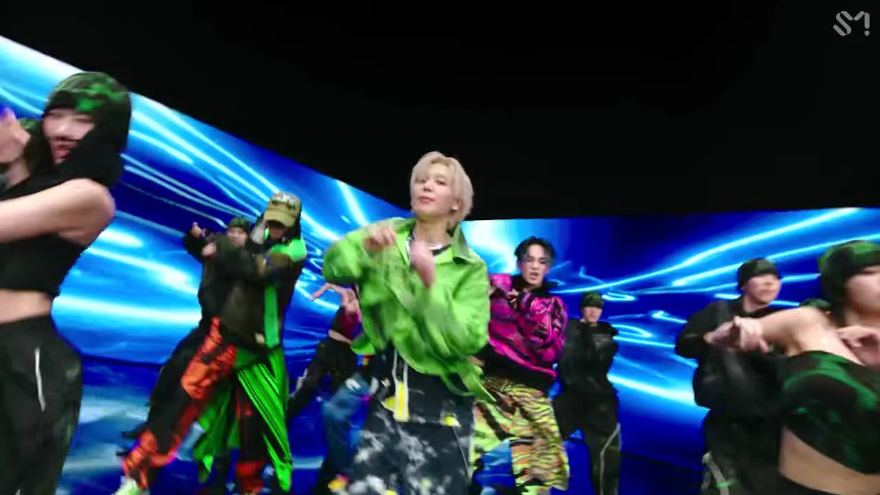 SMTOWN in diretta