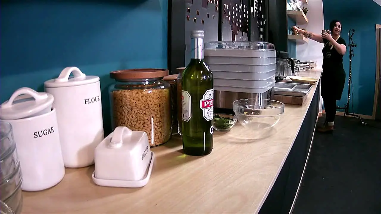 Xumo Free Food TV live