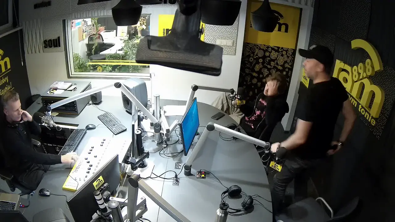 Radio RAM live