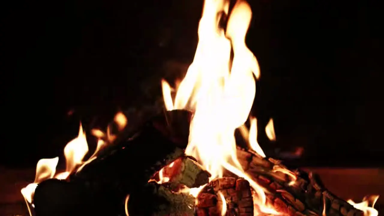 Fireplace Vibes live